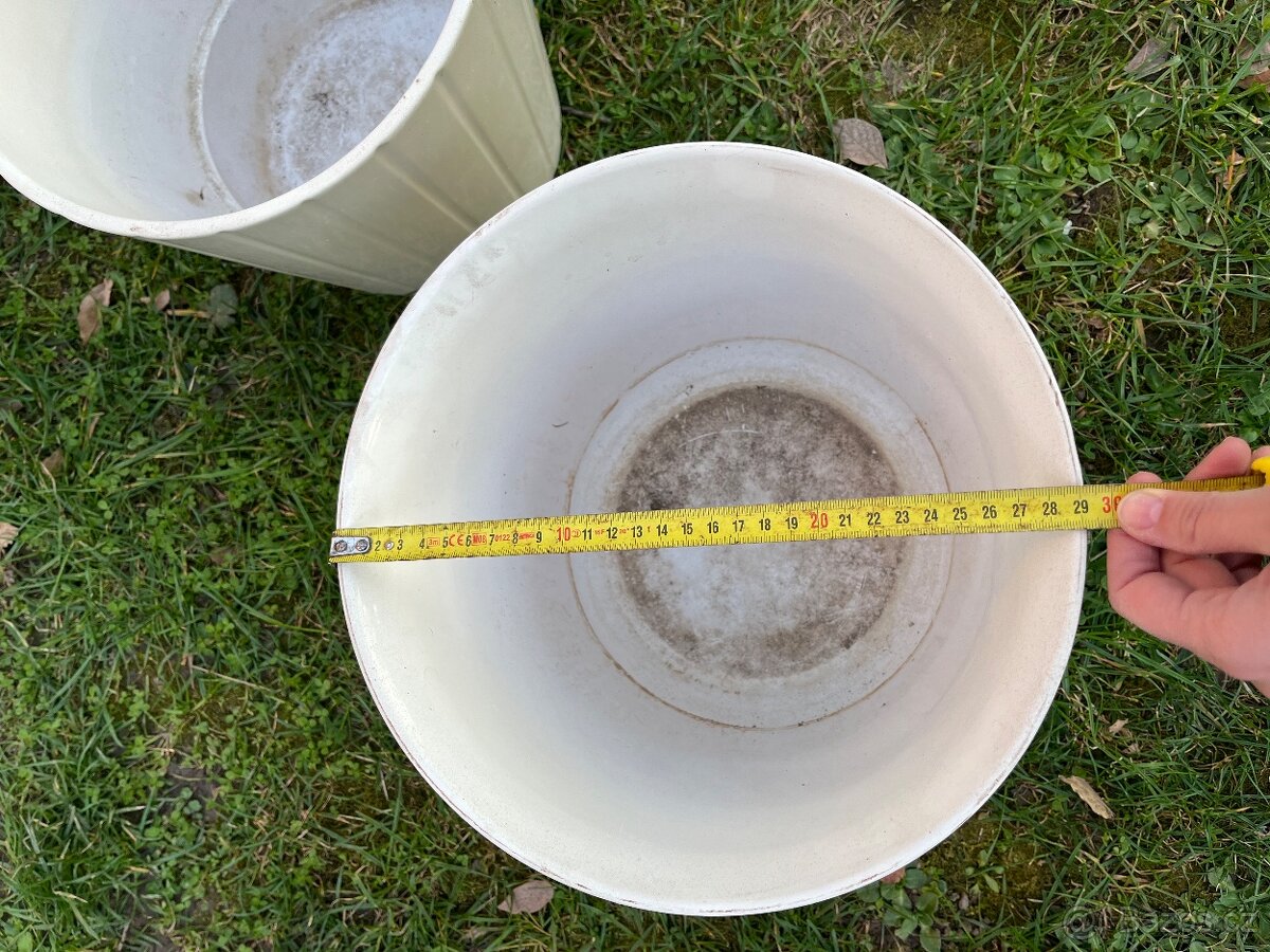 Daruji 2x velký květináč - 6