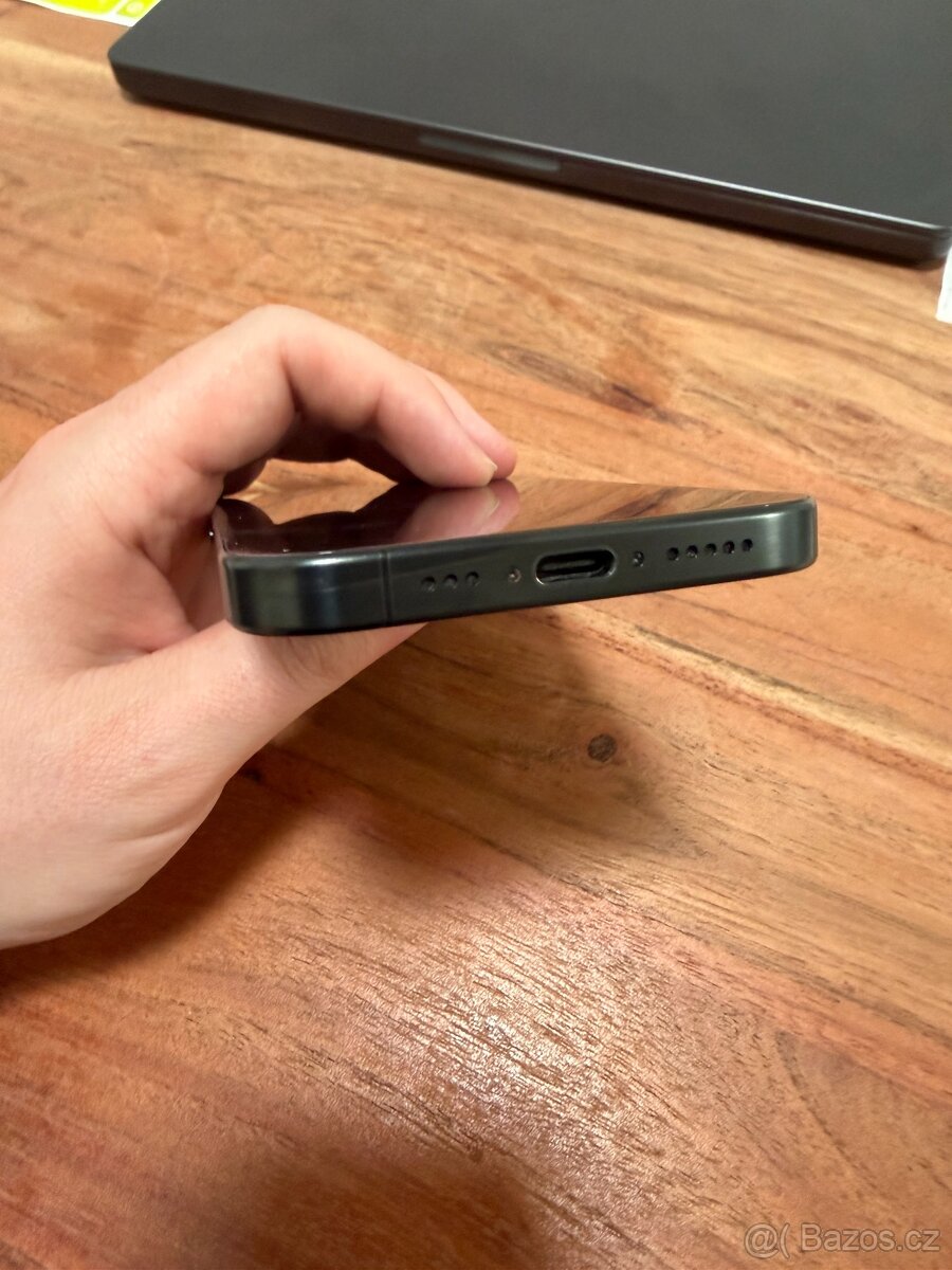 iPhone 15 Pro 128GB - 6