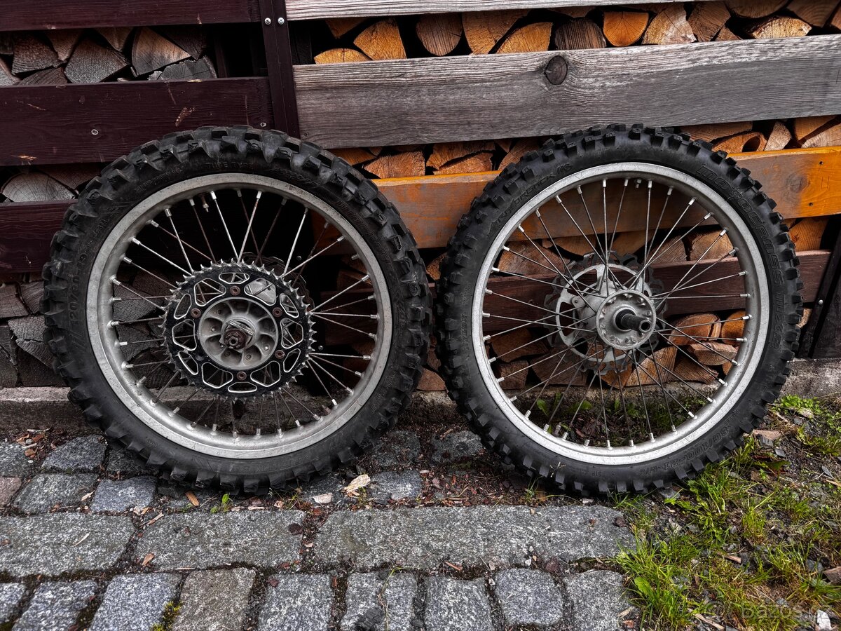 Kola Suzuki RM 250 1998 - 6