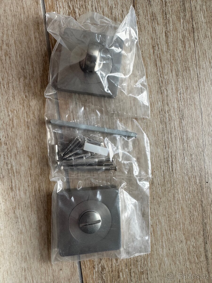 Dveřní kování, nové - 4ks - 6