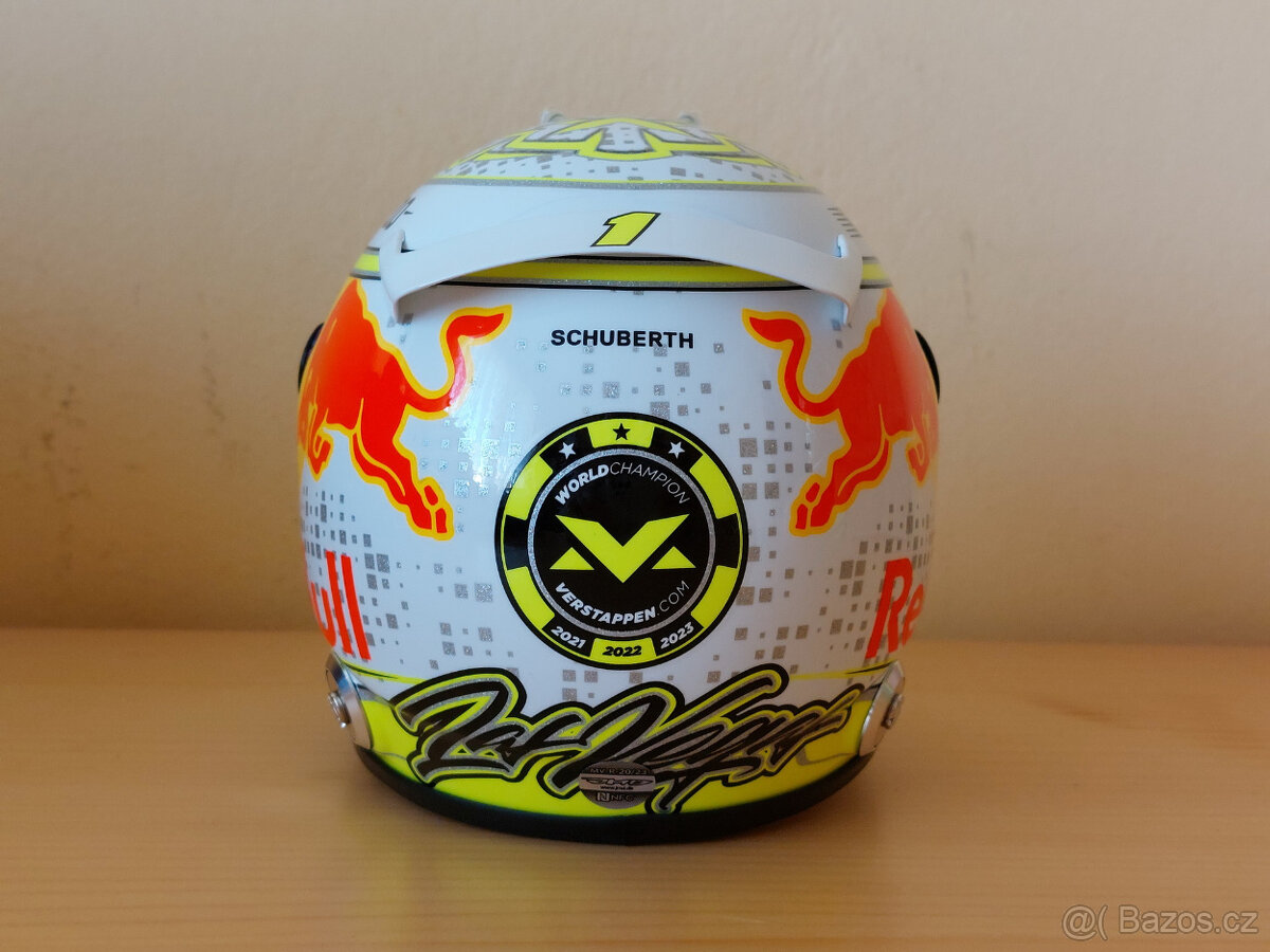 Predám Max Verstappen 2023 Red Bull Las Vegas F1 helma 1:2 - 6