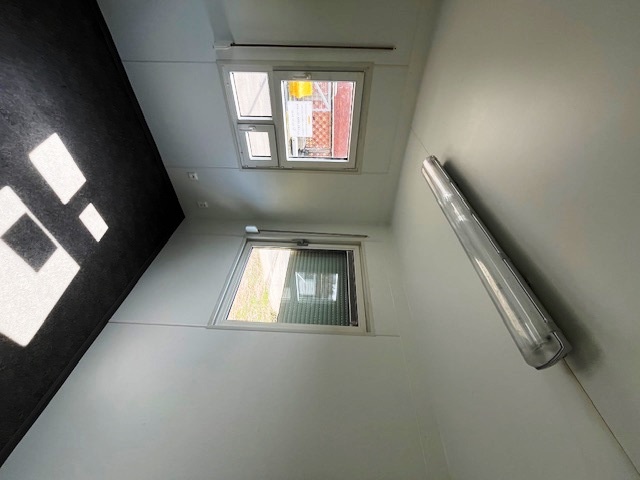 obytný kontejner 2,5x3m, vrátnice - 6