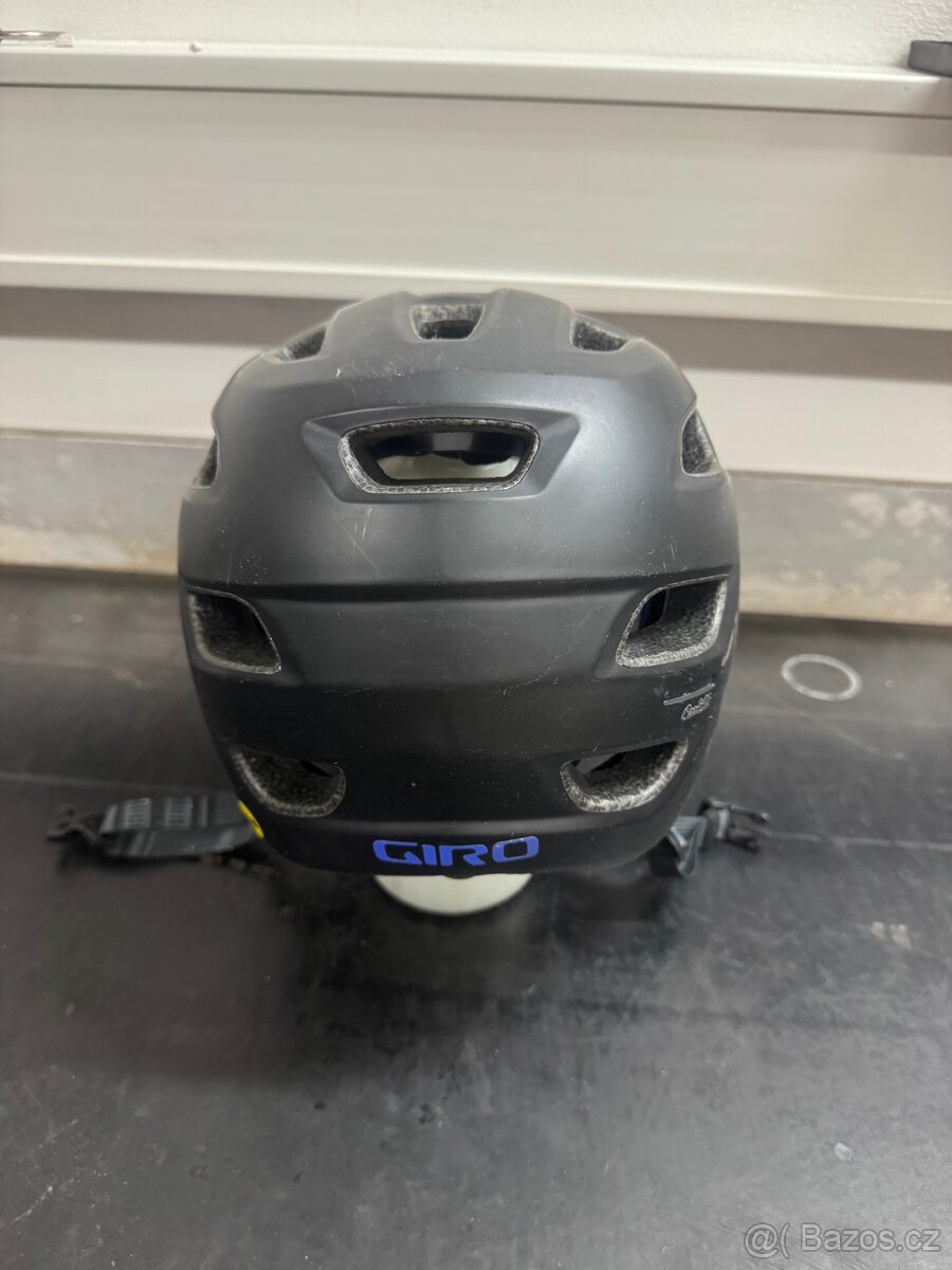 Cyklistická přilba GIRO Cartelle MIPS (Velikost S) - 6