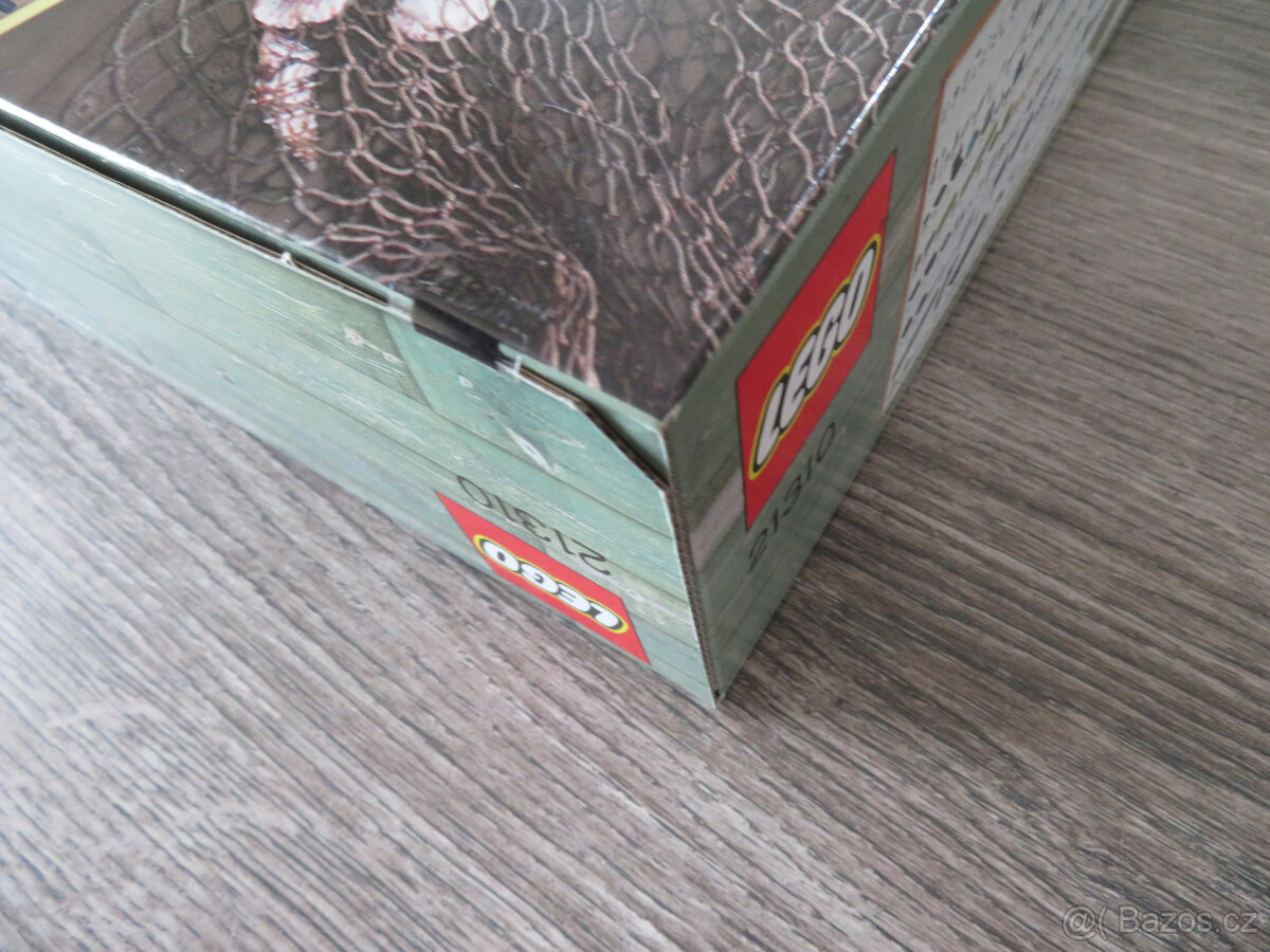 LEGO Ideas 21310 Old Fishing Store (Starý rybářský obchod) - 6