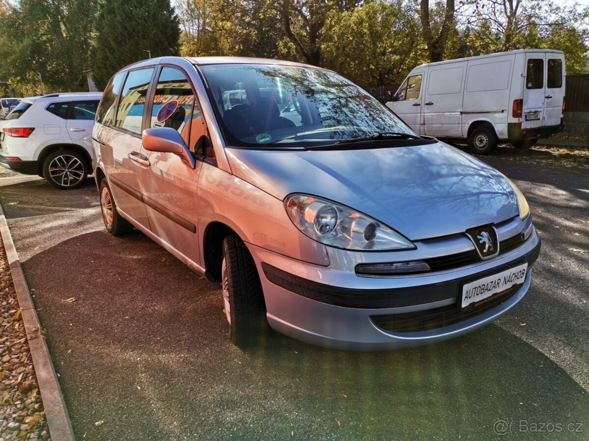 Peugeot 807 2.0i 100kw 5 míst - 6