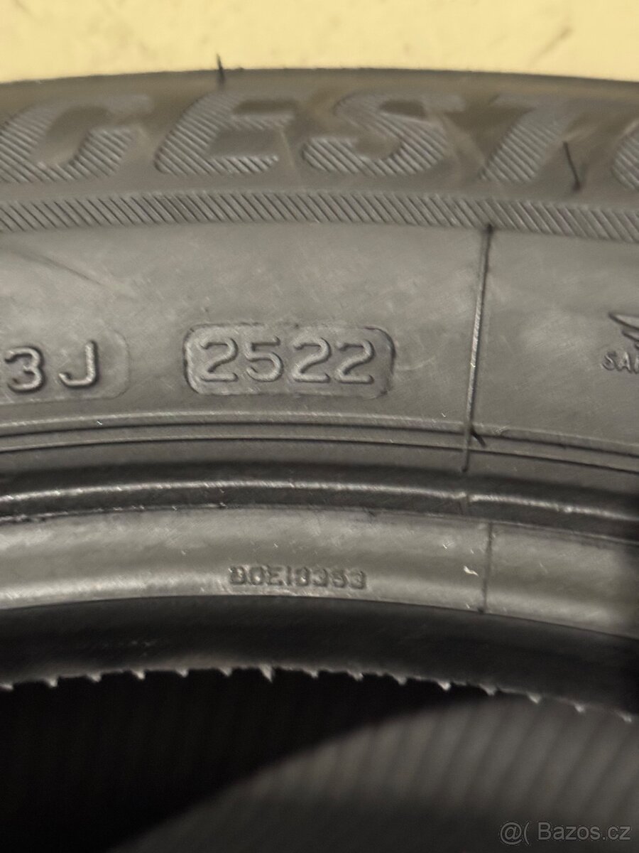 Zimní pneu 245/50/19 Bridgestone Blizzak LM 001 - 6