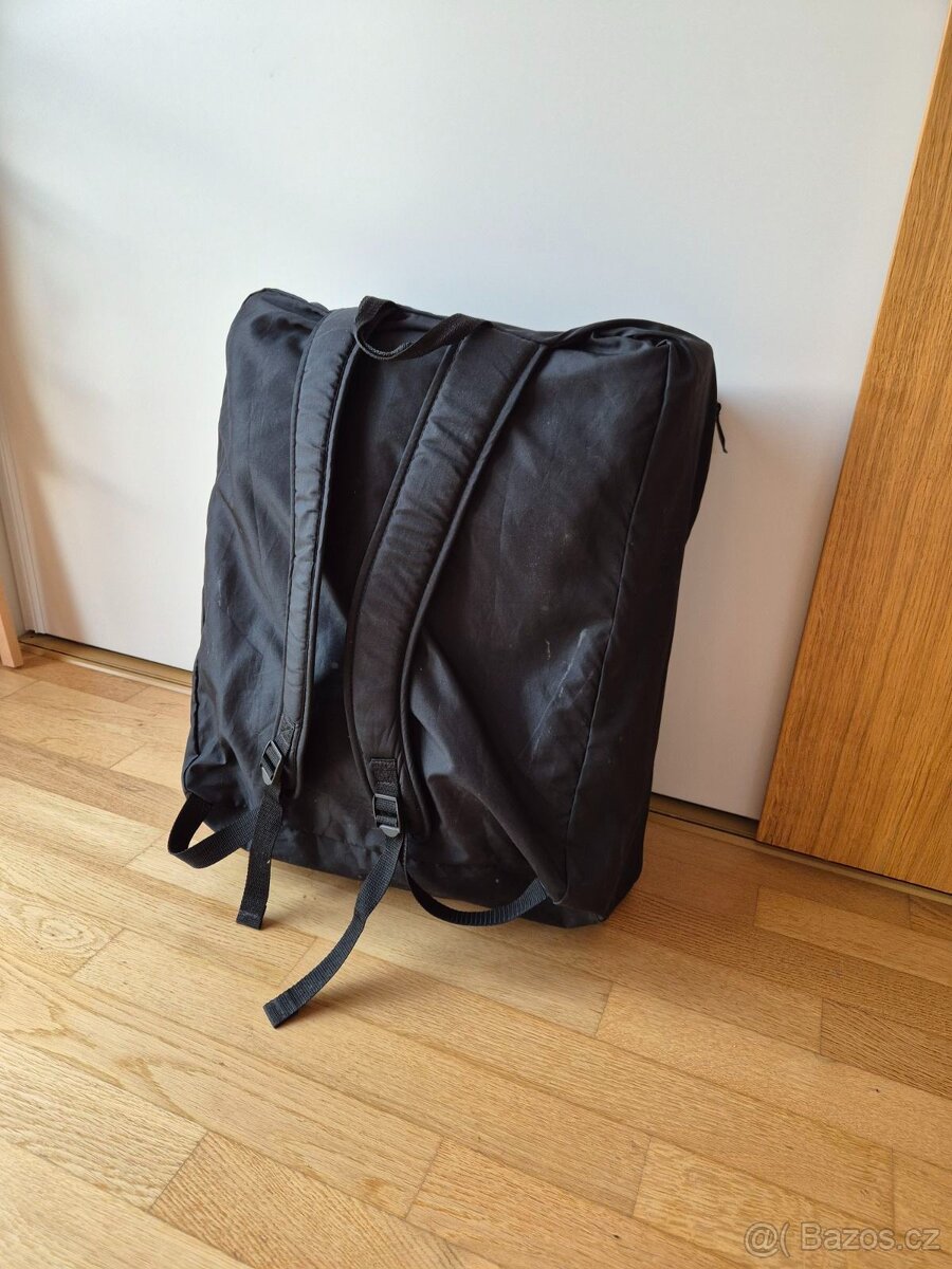 PALUBNÍ KOČÁREK DO LETADLA Ergobaby - 6