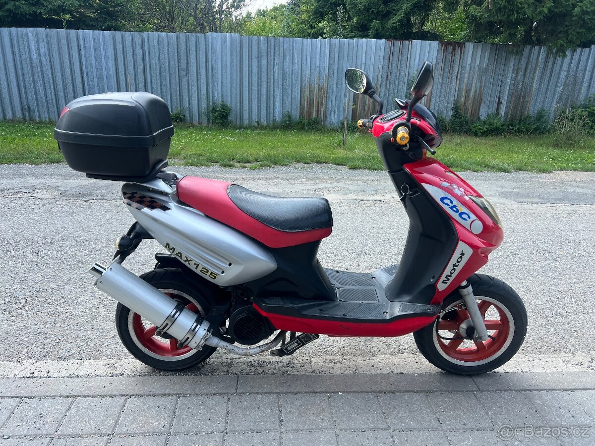 Skútr 125 Motorro Max, vše funkční, nová STK, kufr - 6
