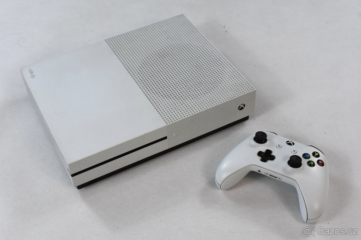 Microsoft Xbox One S 1TB - 6