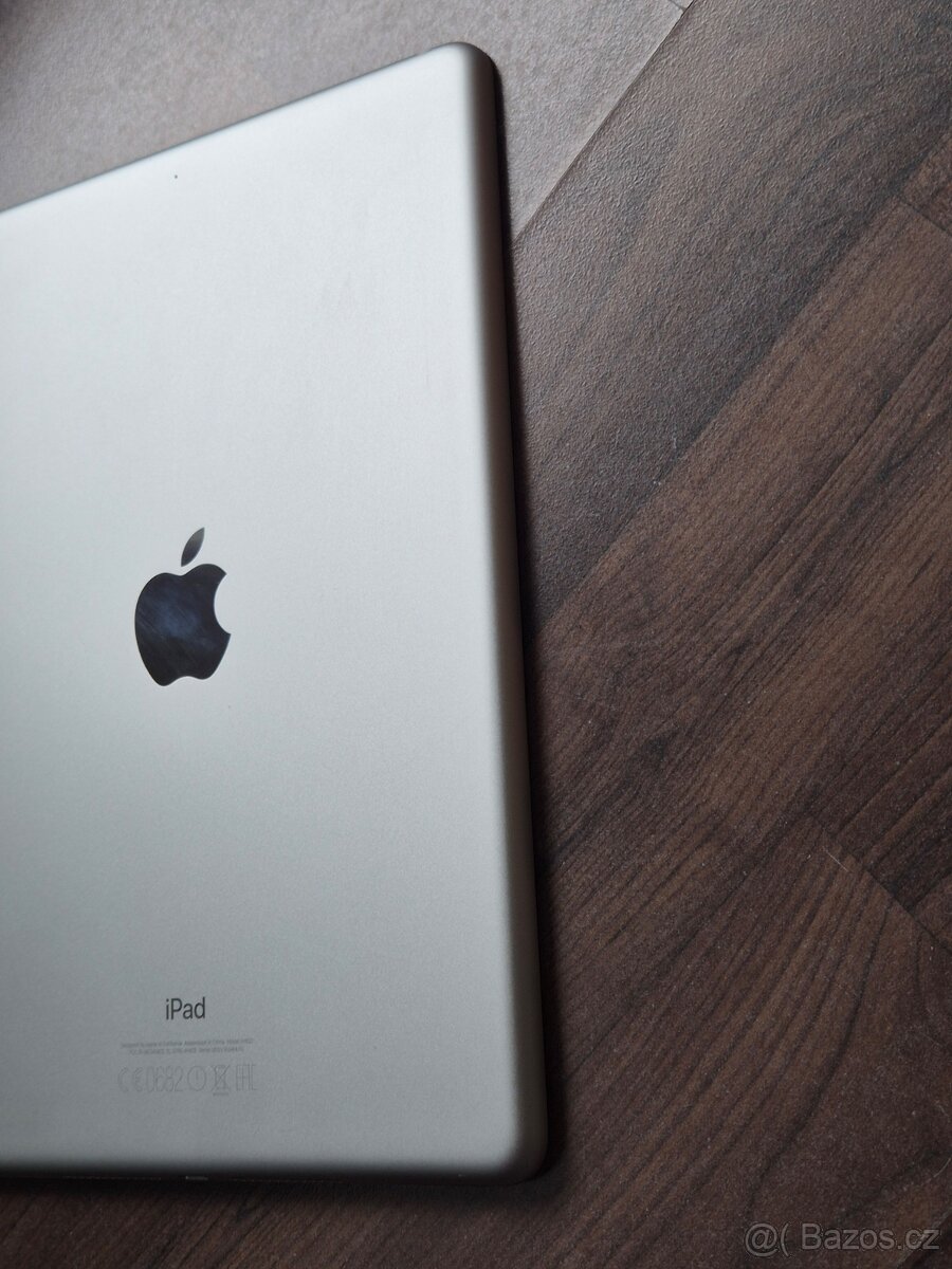 Apple iPad 5. generace 32gb - 6