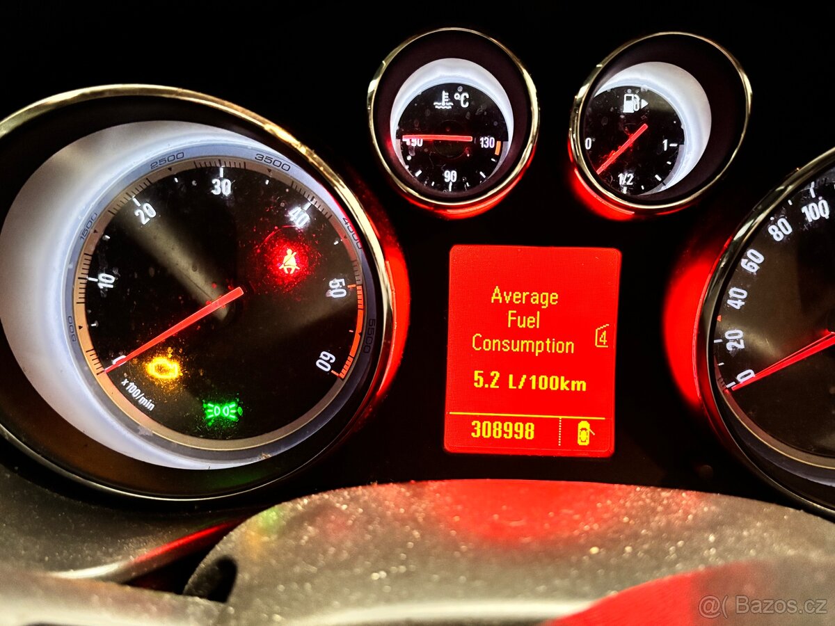 Opel Insignia 2.0 D , rv.2010 - 6