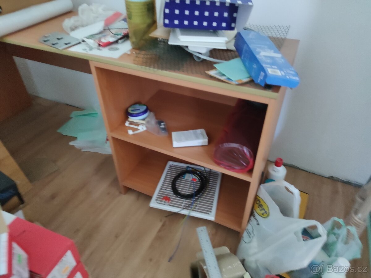 Kancelářský nábytek, konferenční stůl, skříň, komoda, regál - 6