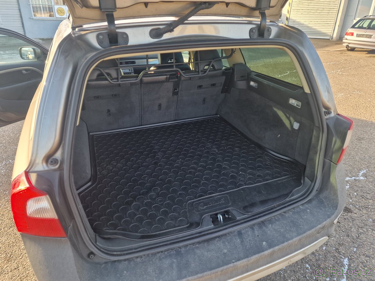 Volvo XC70 2.4D5 136kw - 6