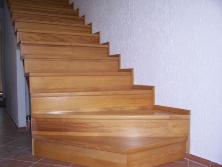 Dřevěné schodiště – přímé, točité i mlynářské - 6