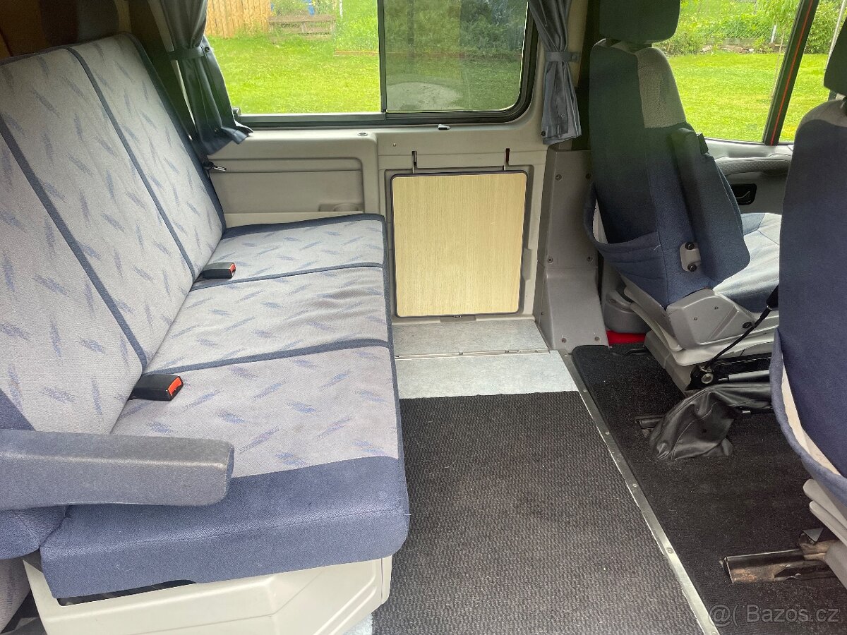 Westfalia Nugget 2,5TD 63 kW - 6