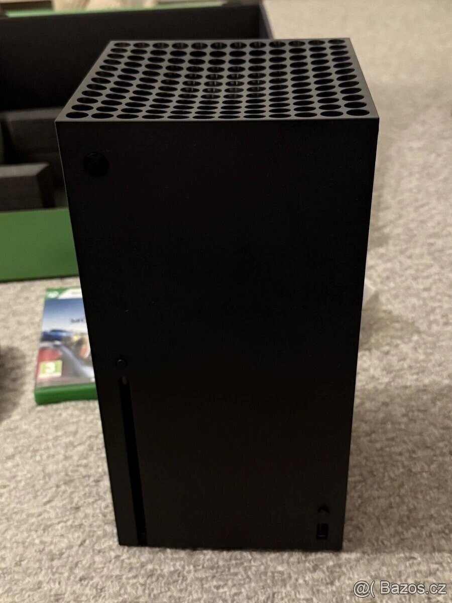 Prodám Xbox Series X - 1TB - 6