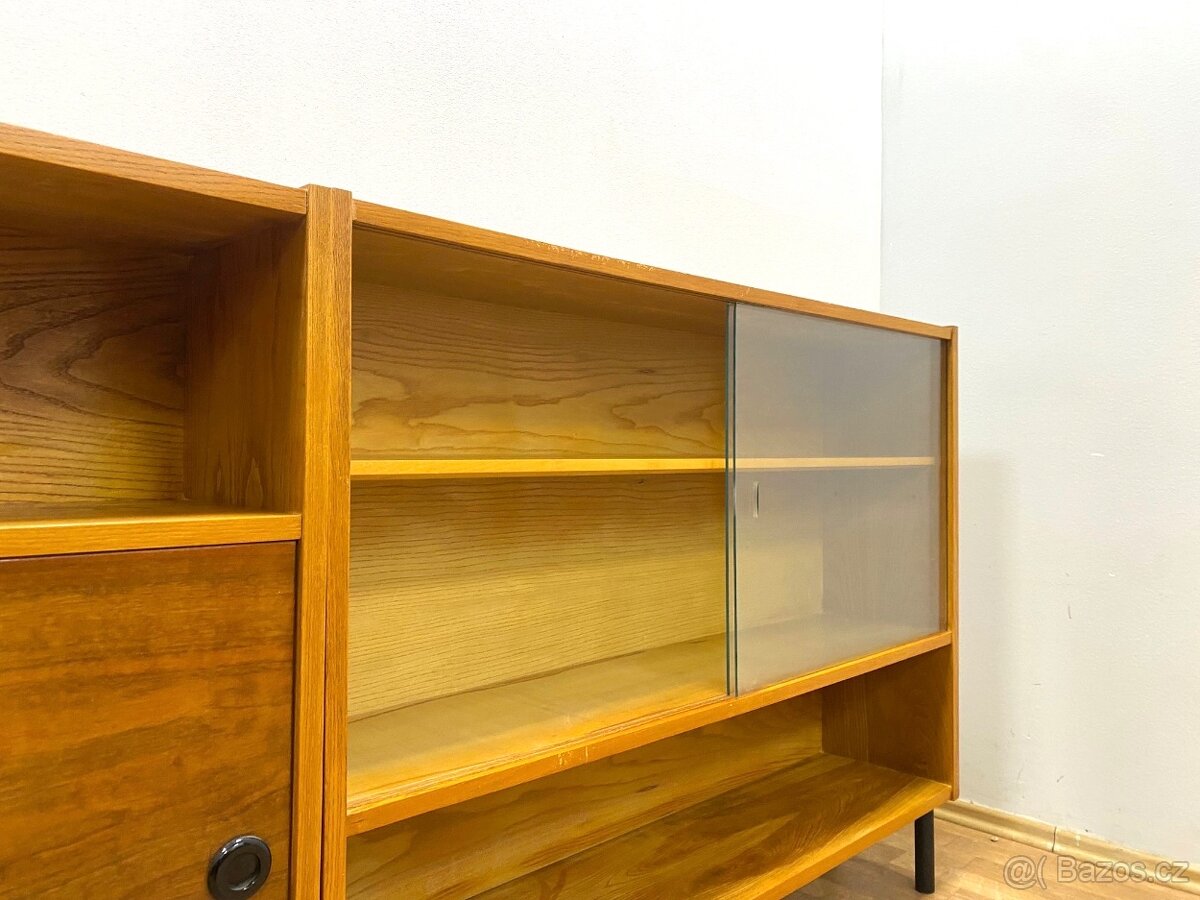 Retro knihovny 60. léta Brusel - 6