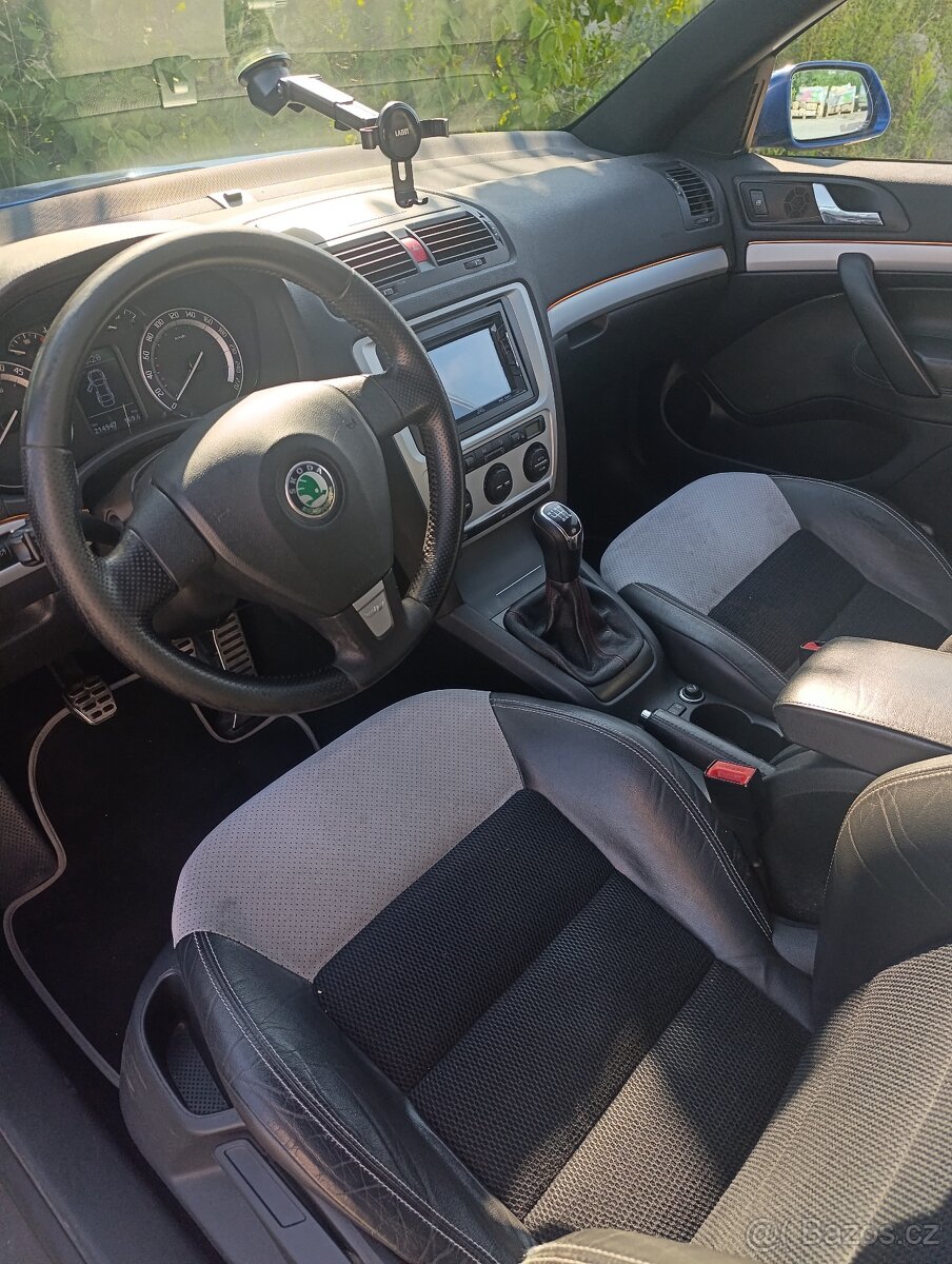 Škoda Octavia 2 RS combi - 6