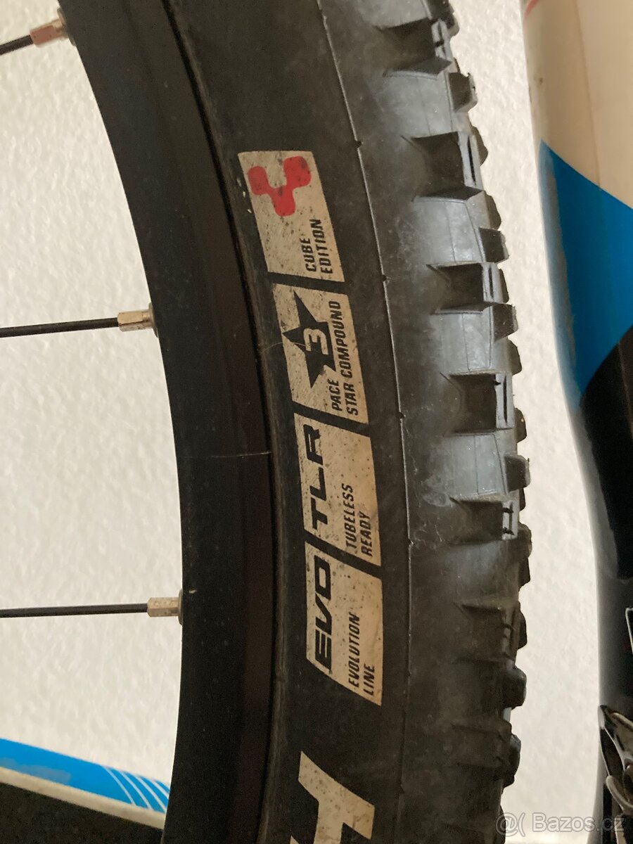 Prodám Cube Elite Super HPC Race_váha 9,9kg - 6