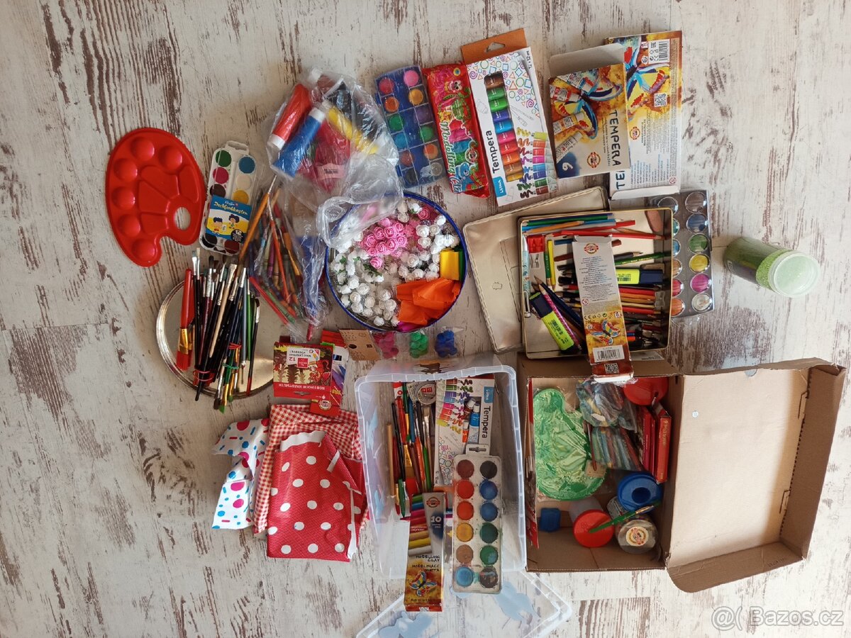 Věci do výtvarné výchovy - 6