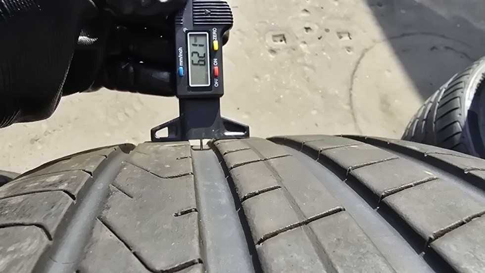 Letní pneu 265/40/21 Pirelli - 6