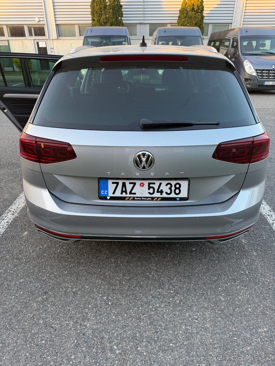 Prodáme Volkswagen Passat - 6