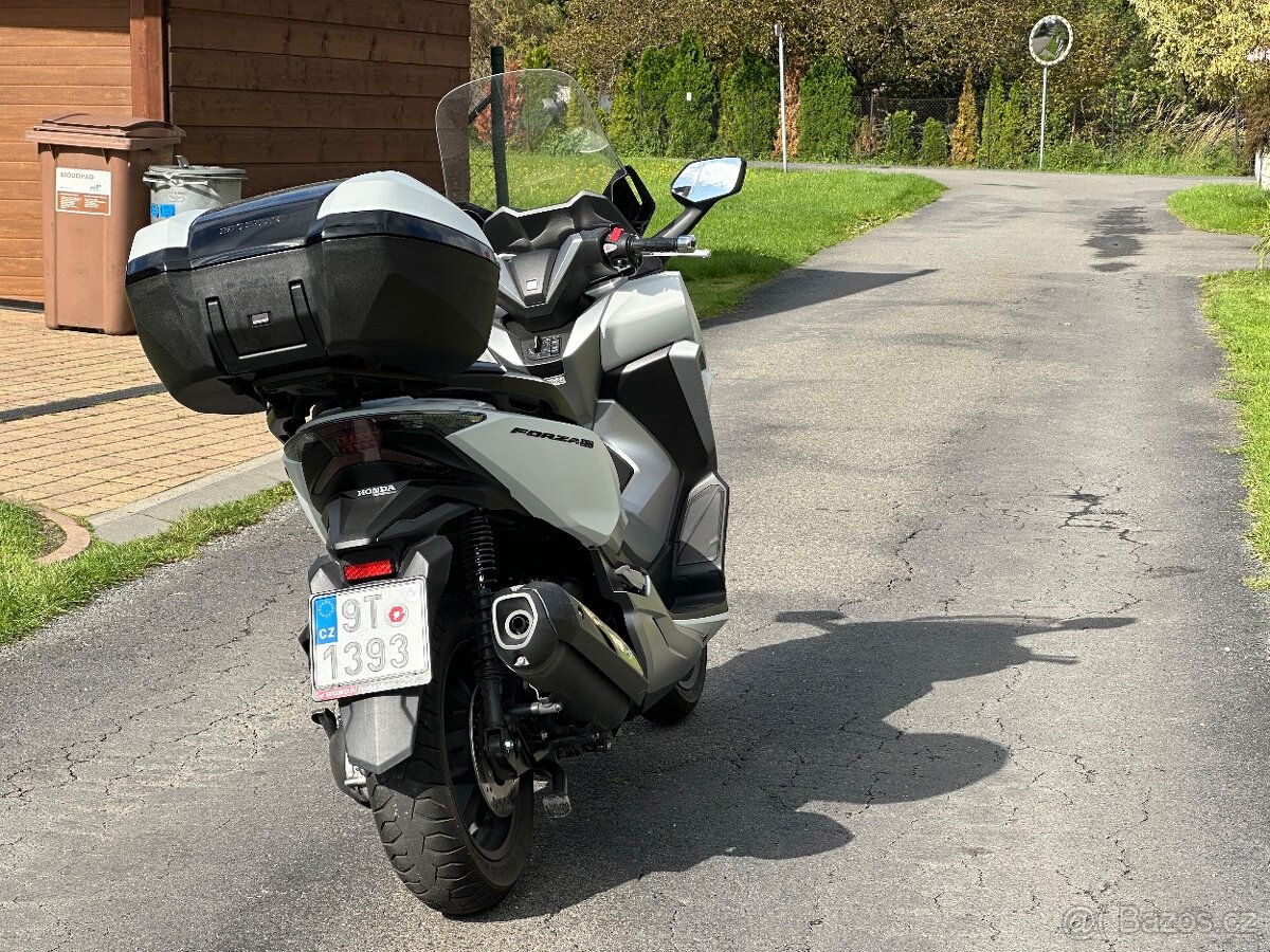 Honda Forza 300 ABS - 6