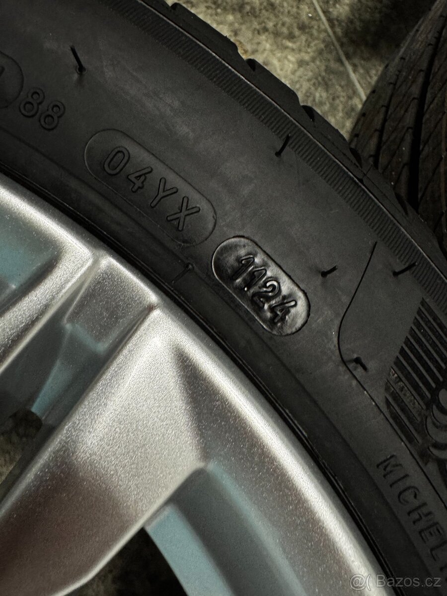 Alu kola 5x112 Audi A4/S4 R18 + Michelin 245/40 R18 - 6