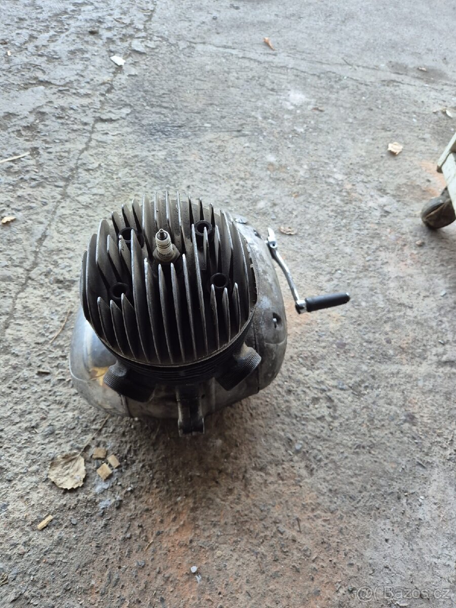 Motor Jawa 250/353 r.v. 1955. - 6