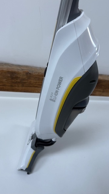 Podlahový mycí stroj KÄRCHER FC 5 Cordless Premium White bat - 6