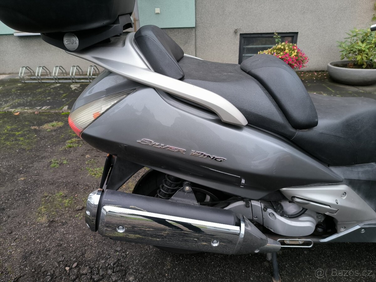 Honda Silver wing 600 - 6