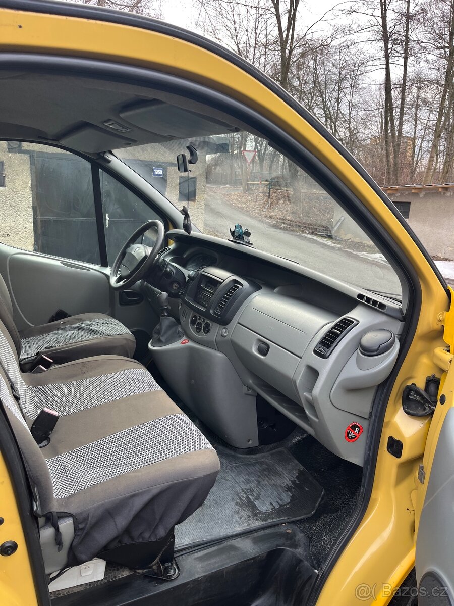 Renault trafic - 6