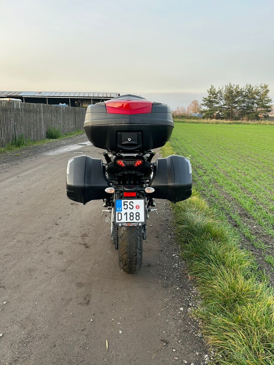 Yamaha Tracer 900 - 6