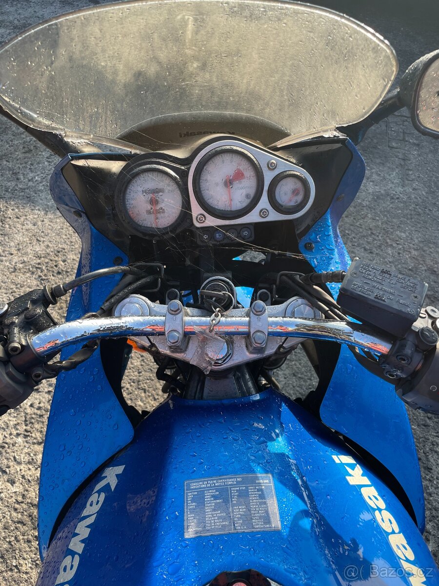 Kawasaki ZR-7S 1999-2004 - 6