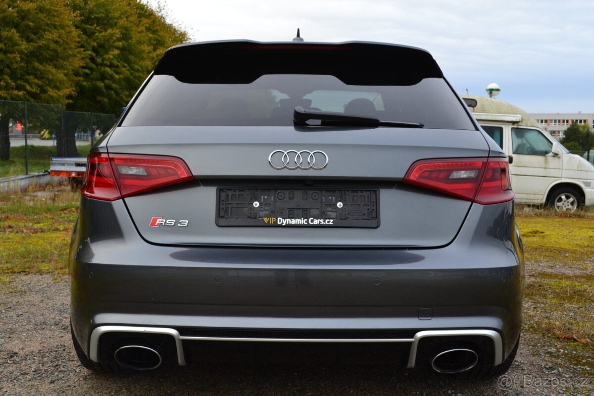 Audi RS3 Sportback 2.5 TFSI Quattro - 6