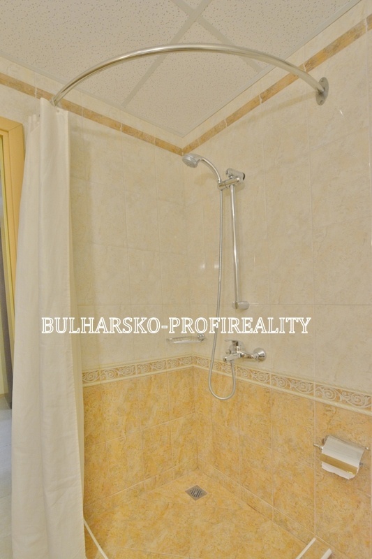 Luxusní apartmán 2+kk (68 m²) v první linii s bočním výhlede - 6