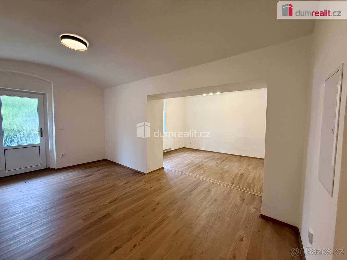 Prodej, byt 3+KK+vlastní předzahrádka (102 m2) , Třebízského - 6