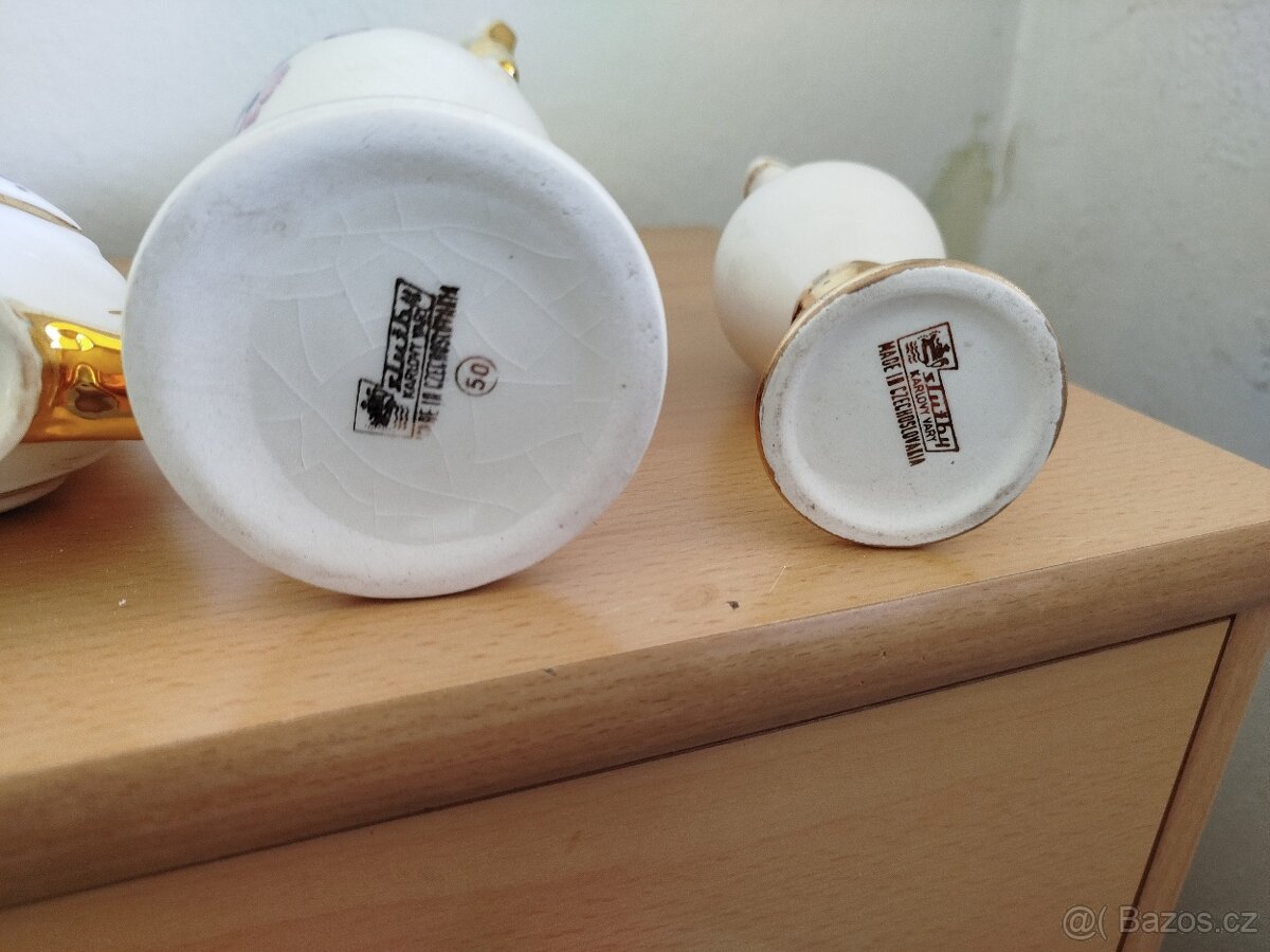 Různý porcelán keramika - 6