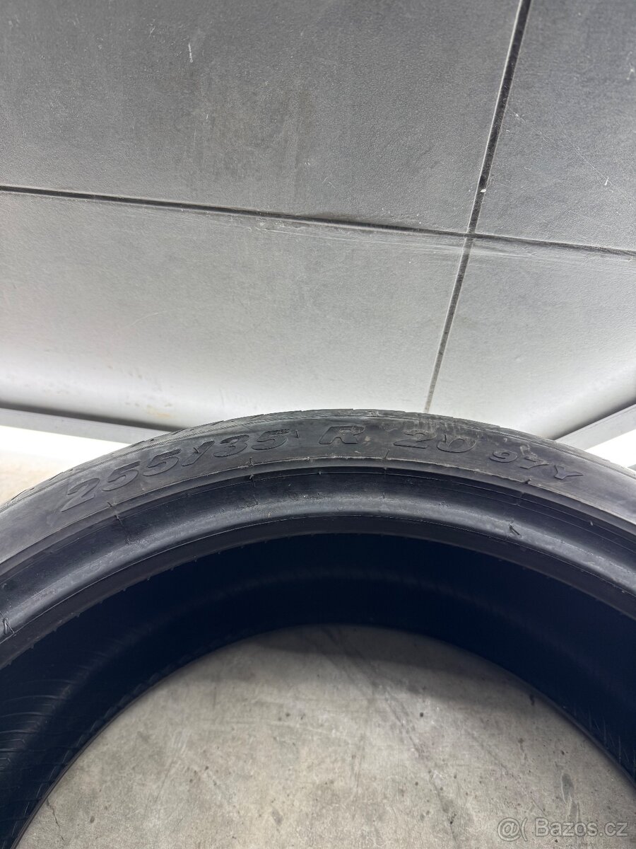 LETNI PNEU 255/35/20 - 6