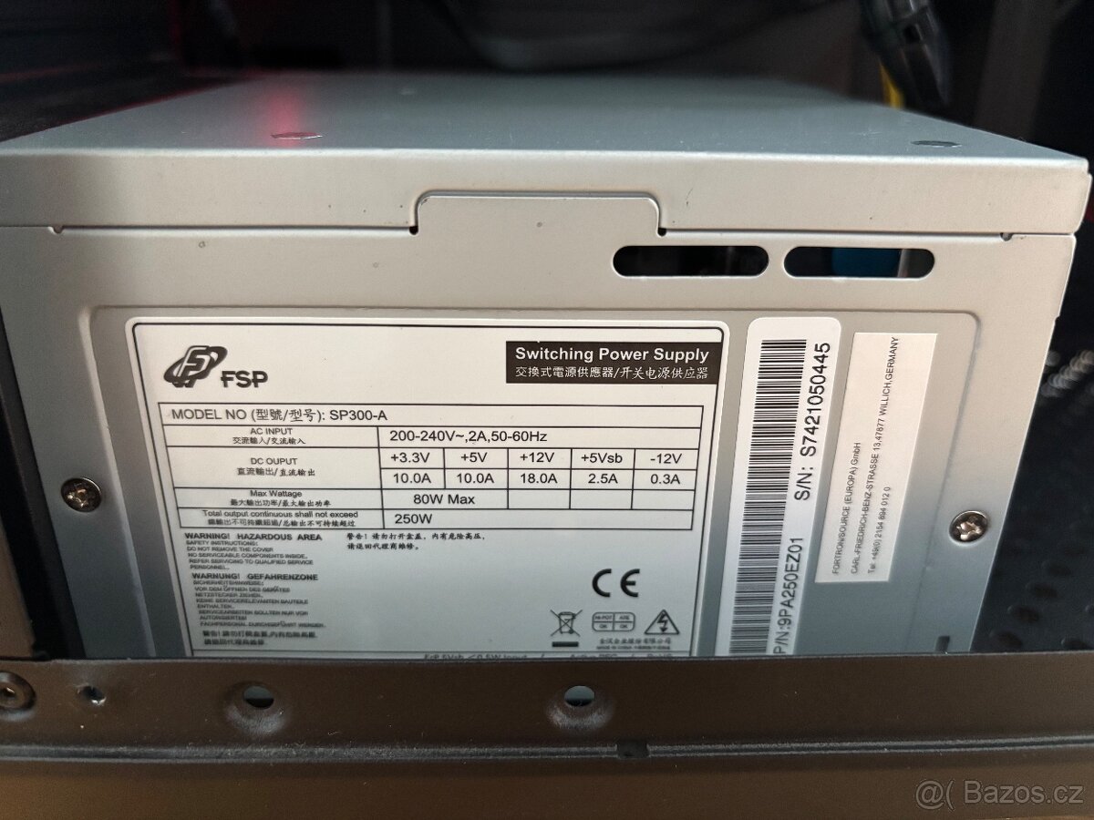 Stolní počítač MSI s monitorem AOC - 6