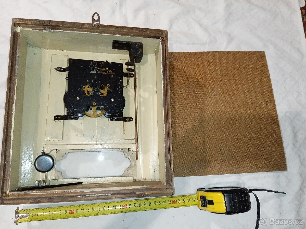 Hodiny za zeď, krbové, budíky, atd. celkem 24 ks PRIM atd. - 6