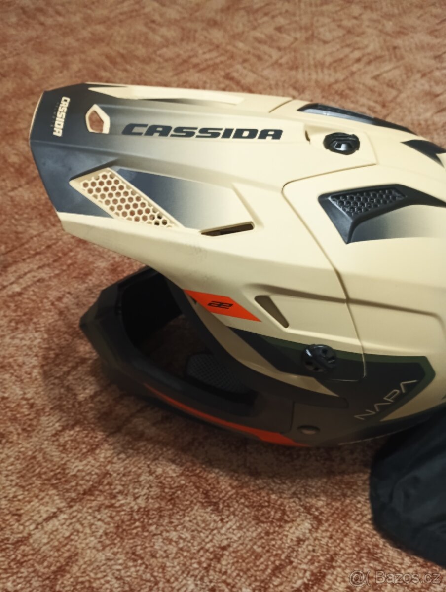 Nová Cassida,vel L - 6