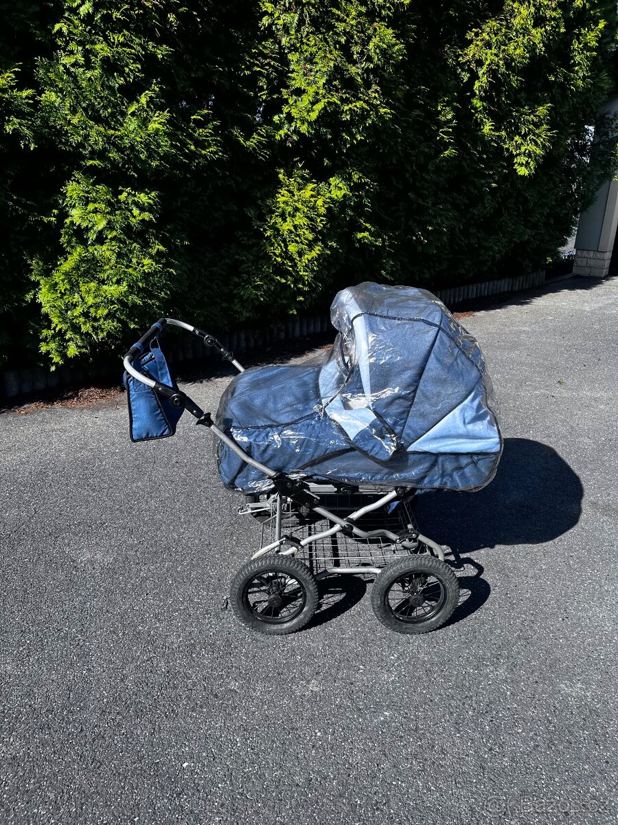 Kočárek pro dvojčata - 6