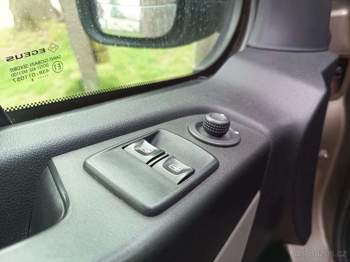 Prodám Renault Trafic ,,, sleva ,,,9 místný 2019 107 kw - 6