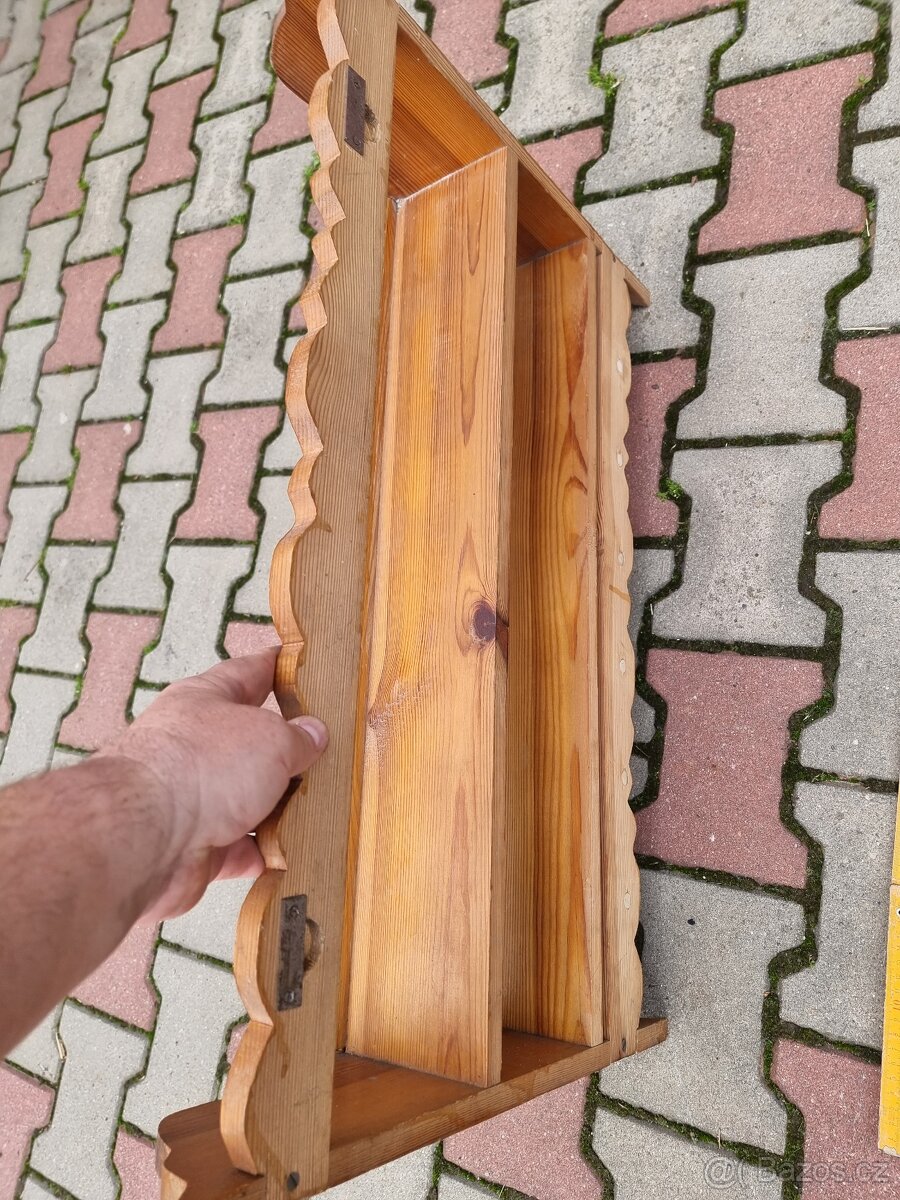 Retro kuchyňská policka - 6