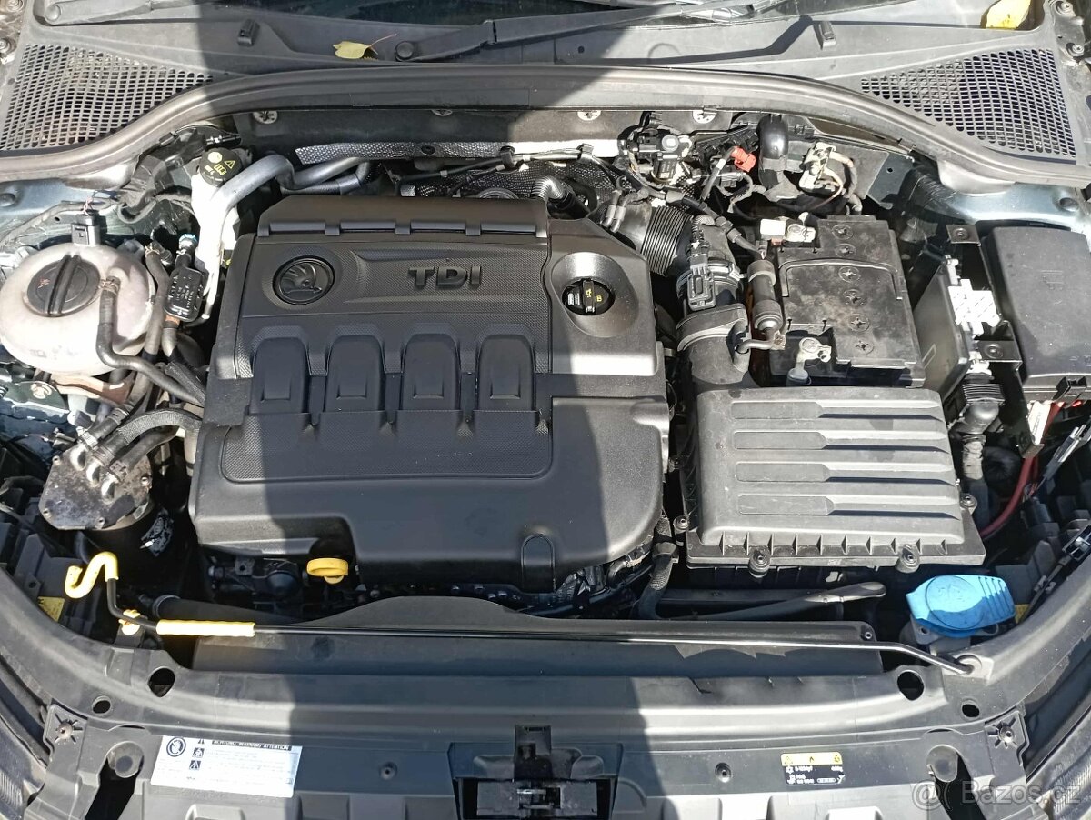 Škoda Octavia III 3 facelift fullled, alcantara,orig.alu - 6