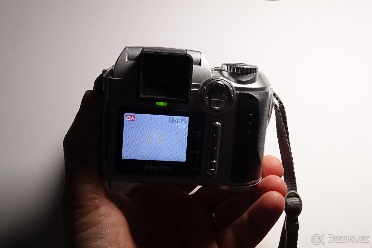 Fujifilm S304 - čtěte popis - 6