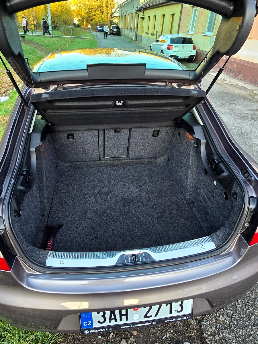 Škoda Superb 2.0TDi 103kw - 6