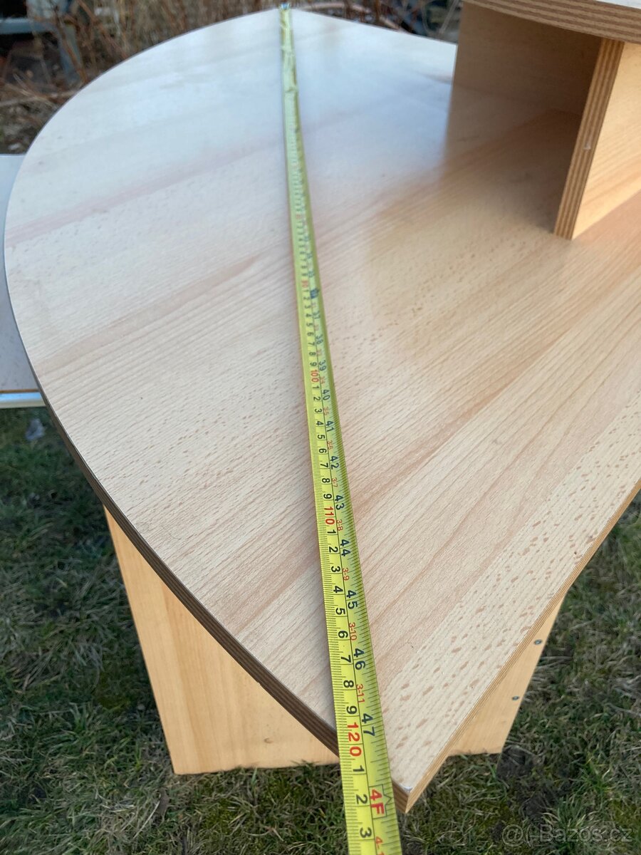 ROHOVÝ POČÍTAČOVÝ STOLEK. - 6