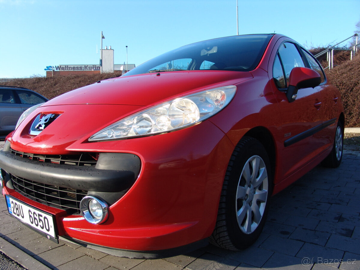 Peugeot 207 1.4i panorama. 2010, ČR. - 6